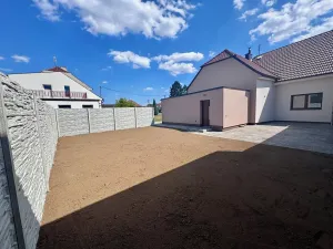 Prodej rodinného domu, Hroznová Lhota, 145 m2