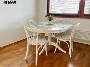 Pronájem bytu 2+kk, Praha - Vršovice, Ruská, 57 m2
