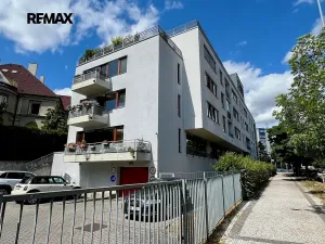 Pronájem bytu 2+kk, Praha - Vršovice, Ruská, 57 m2