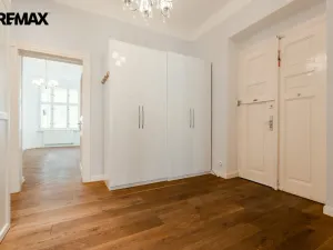 Pronájem bytu 4+kk, Praha - Dejvice, Kafkova, 103 m2