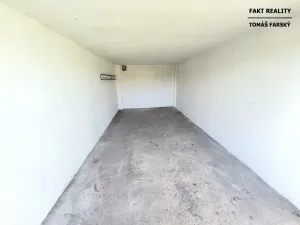 Pronájem garáže, Lovosice, Terezínská, 19 m2