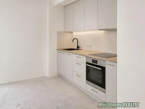 Pronájem bytu 1+kk, Praha - Libeň, 30 m2
