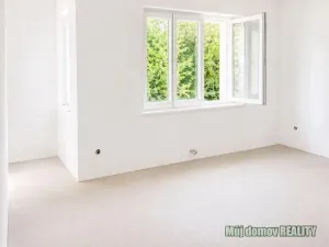 Pronájem bytu 1+kk, Praha - Libeň, 30 m2