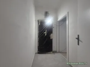 Pronájem bytu 1+kk, Praha - Libeň, 30 m2