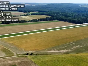 Prodej podílu pole, Albrechtice nad Vltavou, 21592 m2