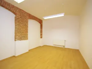 Pronájem kanceláře, Praha - Vinohrady, Mánesova, 135 m2