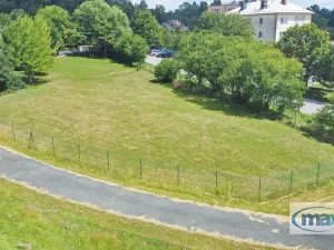 Prodej pozemku pro bydlení, Holice, Pod Parkem, 976 m2