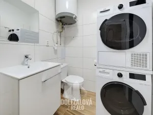 Pronájem bytu 2+kk, Jihlava, Mrštíkova, 60 m2