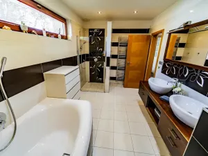 Prodej rodinného domu, Kolomuty, 155 m2