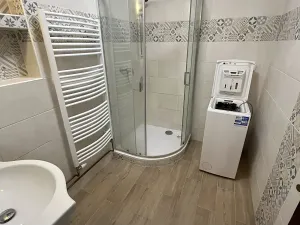 Pronájem bytu 2+kk, Praha - Čimice, Ke hřišti, 56 m2