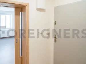 Pronájem bytu 2+1, Pardubice, Železničního pluku, 69 m2