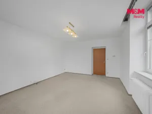 Prodej bytu 3+1, Jaroměř - Pražské Předměstí, Husova, 124 m2
