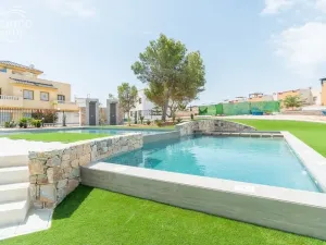 Prodej rodinného domu, Torrevieja, Alicante, Španělsko, 82 m2