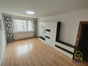 Prodej bytu 3+1, Sokolov, Spartakiádní, 73 m2