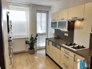 Prodej bytu 3+1, Vrchoslavice, 76 m2