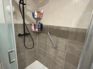 Pronájem bytu 3+1, Praha - Kobylisy, Mirovická, 78 m2