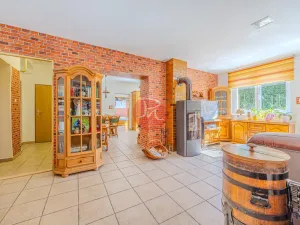 Prodej obchodního prostoru, Mořkov, Dolní, 500 m2