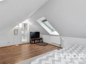 Prodej rodinného domu, Hybrálec, 225 m2