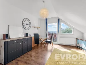 Prodej rodinného domu, Hybrálec, 225 m2