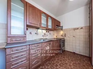 Pronájem bytu 2+1, Praha - Lhotka, U lesa, 60 m2