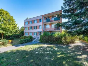 Pronájem bytu 2+1, Praha - Lhotka, U lesa, 60 m2