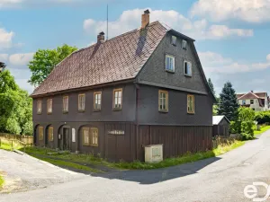 Prodej vícegeneračního domu, Mikulášovice, 288 m2