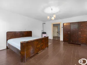 Prodej vícegeneračního domu, Mikulášovice, 288 m2