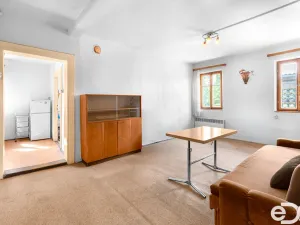 Prodej vícegeneračního domu, Mikulášovice, 288 m2