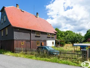 Prodej vícegeneračního domu, Mikulášovice, 288 m2