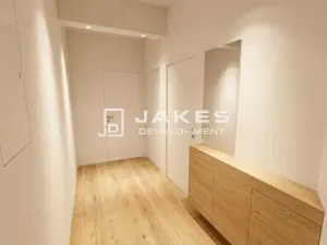Prodej bytu 2+kk, Praha - Smíchov, Grafická, 35 m2