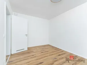 Pronájem bytu 2+kk, Praha - Smíchov, Plzeňská, 51 m2