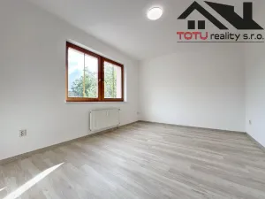 Pronájem bytu 3+1, Náchod, U Zastávky, 69 m2