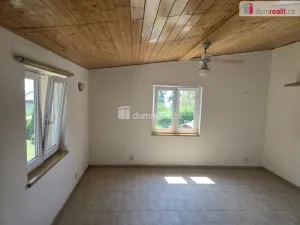 Prodej rodinného domu, Vinařice, 140 m2