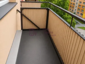 Prodej bytu 2+1, Jindřichův Hradec - Jindřichův Hradec III, sídliště Vajgar, 63 m2