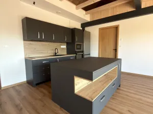 Pronájem bytu 3+kk, Srubec - Stará Pohůrka, 110 m2