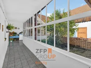 Prodej rodinného domu, Korouhev, 300 m2