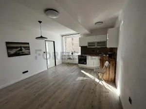 Pronájem bytu 2+kk, Olomouc, Topolová, 61 m2