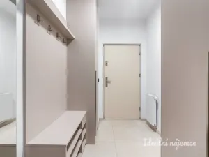 Pronájem bytu 1+kk, Praha - Čakovice, Danielova, 34 m2