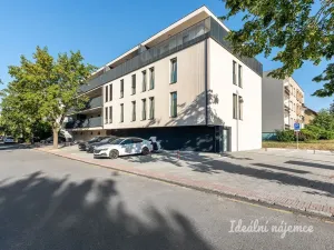 Pronájem bytu 1+kk, Praha - Čakovice, Danielova, 34 m2