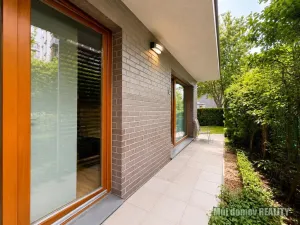 Pronájem bytu 3+kk, Praha - Hrdlořezy, Nad Smetankou, 89 m2