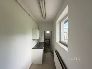 Pronájem výrobních prostor, Jablonec nad Nisou - Rýnovice, Ladova, 85 m2