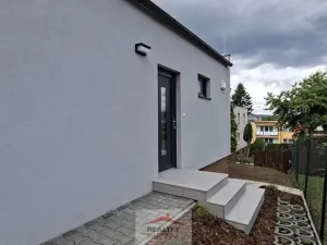 Pronájem rodinného domu, Valašské Meziříčí, 28. října