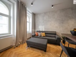 Prodej bytu 3+kk, Praha - Vršovice, Charkovská, 82 m2