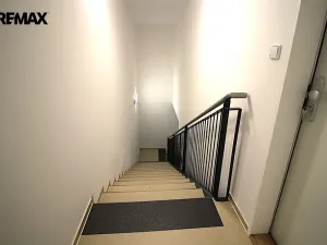 Pronájem bytu 1+kk, Chrastava, náměstí 1. máje, 31 m2