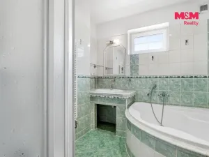 Prodej rodinného domu, Kněžmost - Koprník, 250 m2