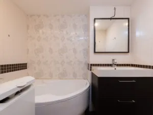 Prodej bytu 3+1, Teplice - Trnovany, Trnovanská, 74 m2