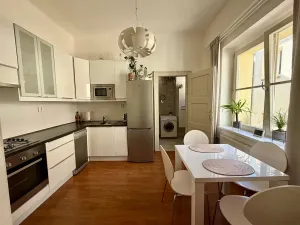 Pronájem bytu 2+1, Praha - Bubeneč, Rooseveltova, 70 m2