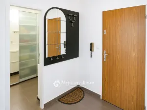 Pronájem bytu 2+1, Znojmo, U Lesíka, 60 m2