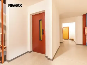 Prodej bytu 2+kk, Praha - Stodůlky, Suchý vršek, 33 m2