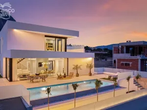 Prodej rodinného domu, Polop, Alicante, Španělsko, 306 m2